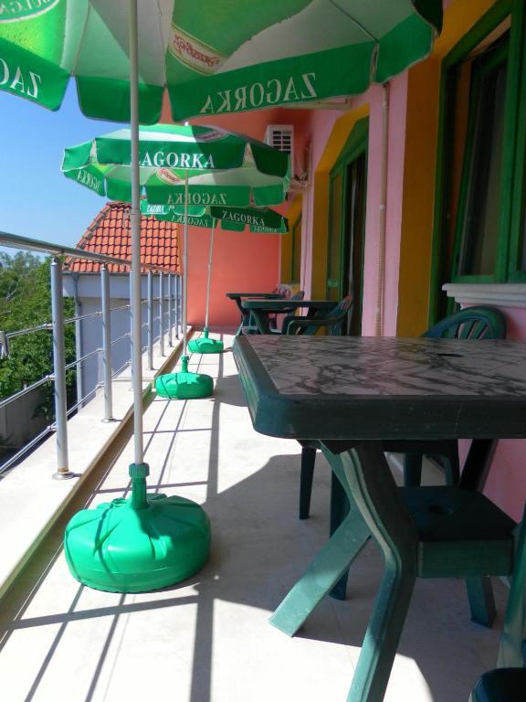 Villa Mari Guest Rooms Golden Sands Quarto foto