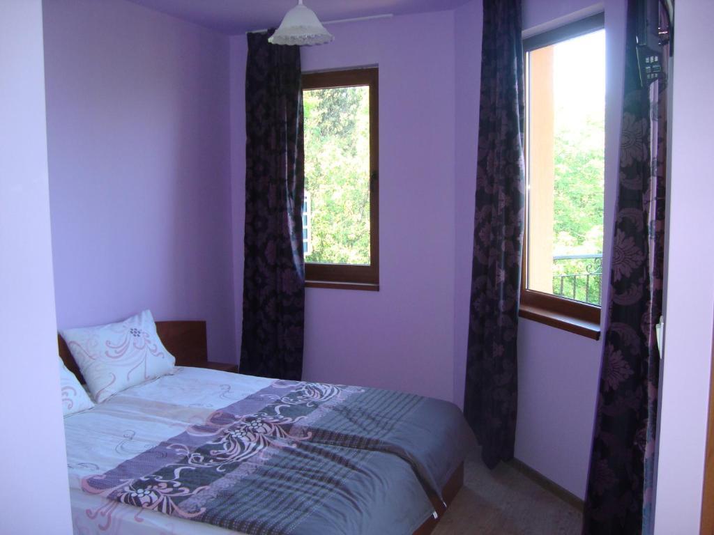 Villa Mari Guest Rooms Golden Sands Quarto foto