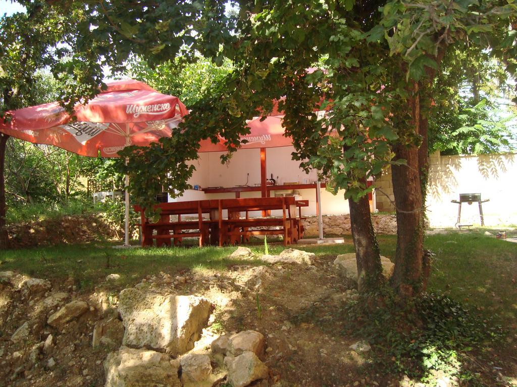 Villa Mari Guest Rooms Golden Sands Exterior foto